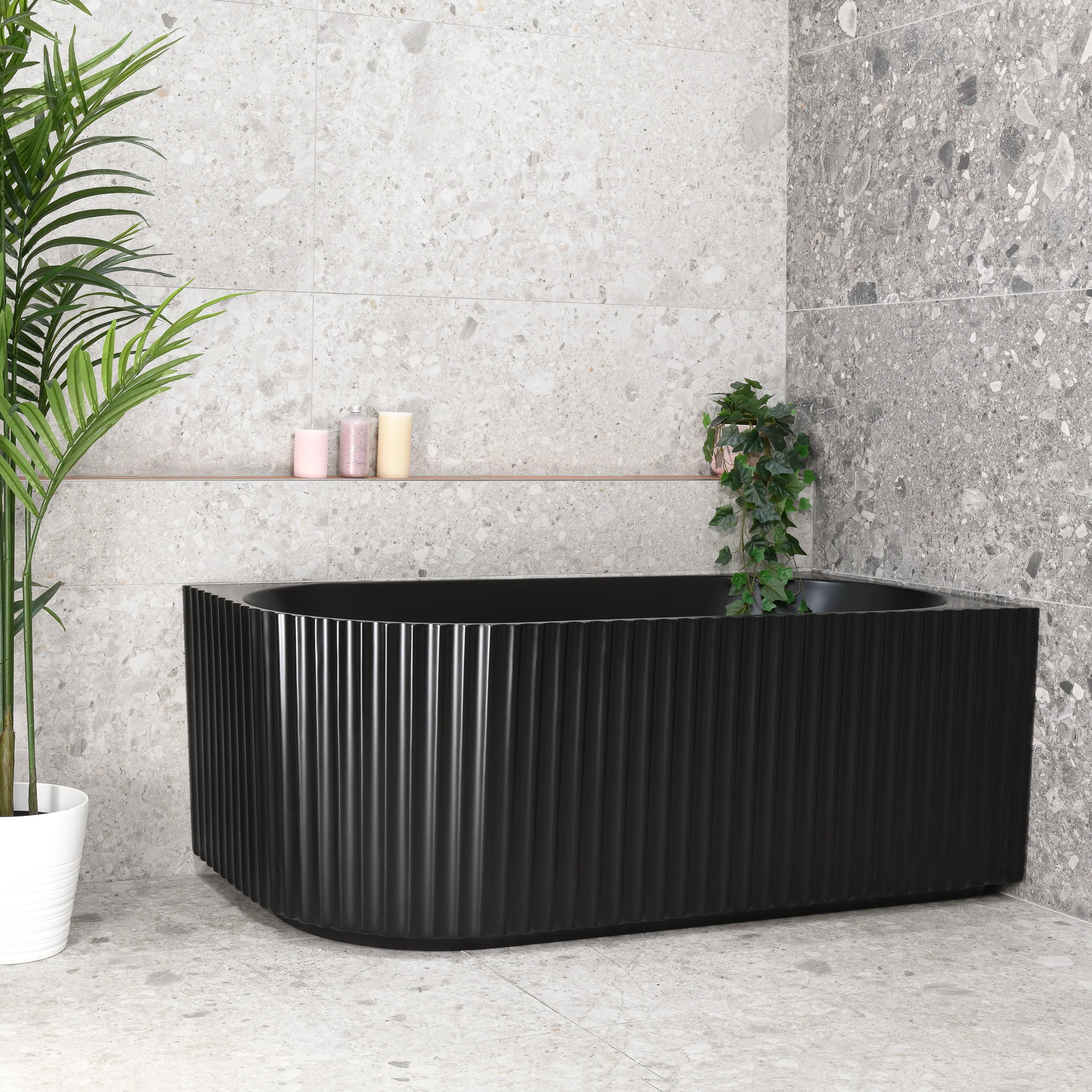 Agora Groove 1500mm Fluted Right Corner Freestanding Bath, Matte Black - Image 3