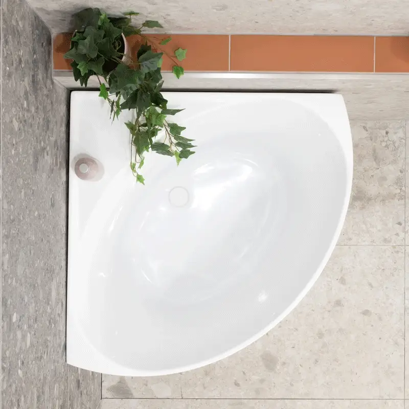 Angie 800mm Corner Fit Japanese Soaking Bathtub, Gloss White - Image 4