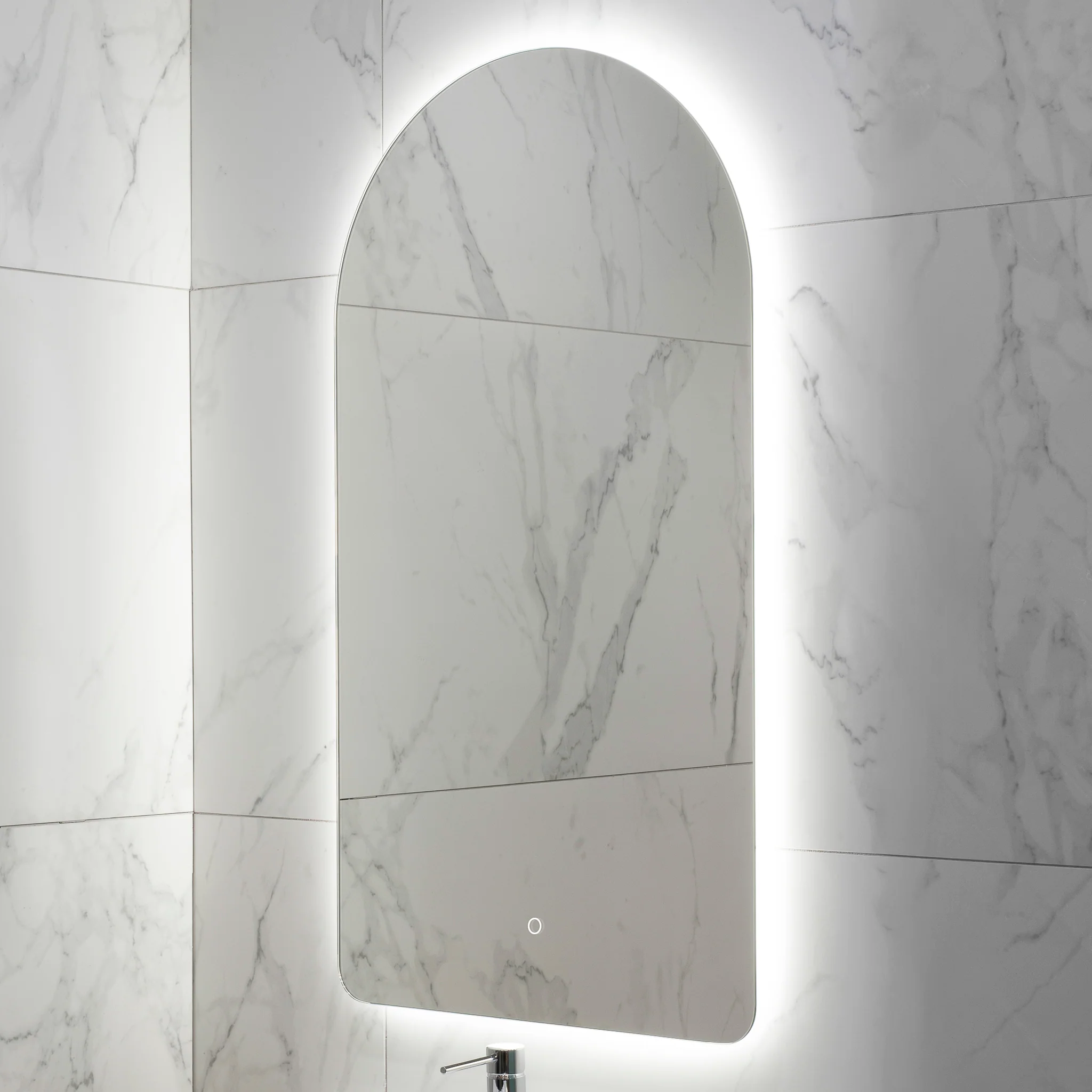 Arco Arch 550mm x 1000mm Backlit LED Frameless Mirror with Polished Edge and Demister - Image 9
