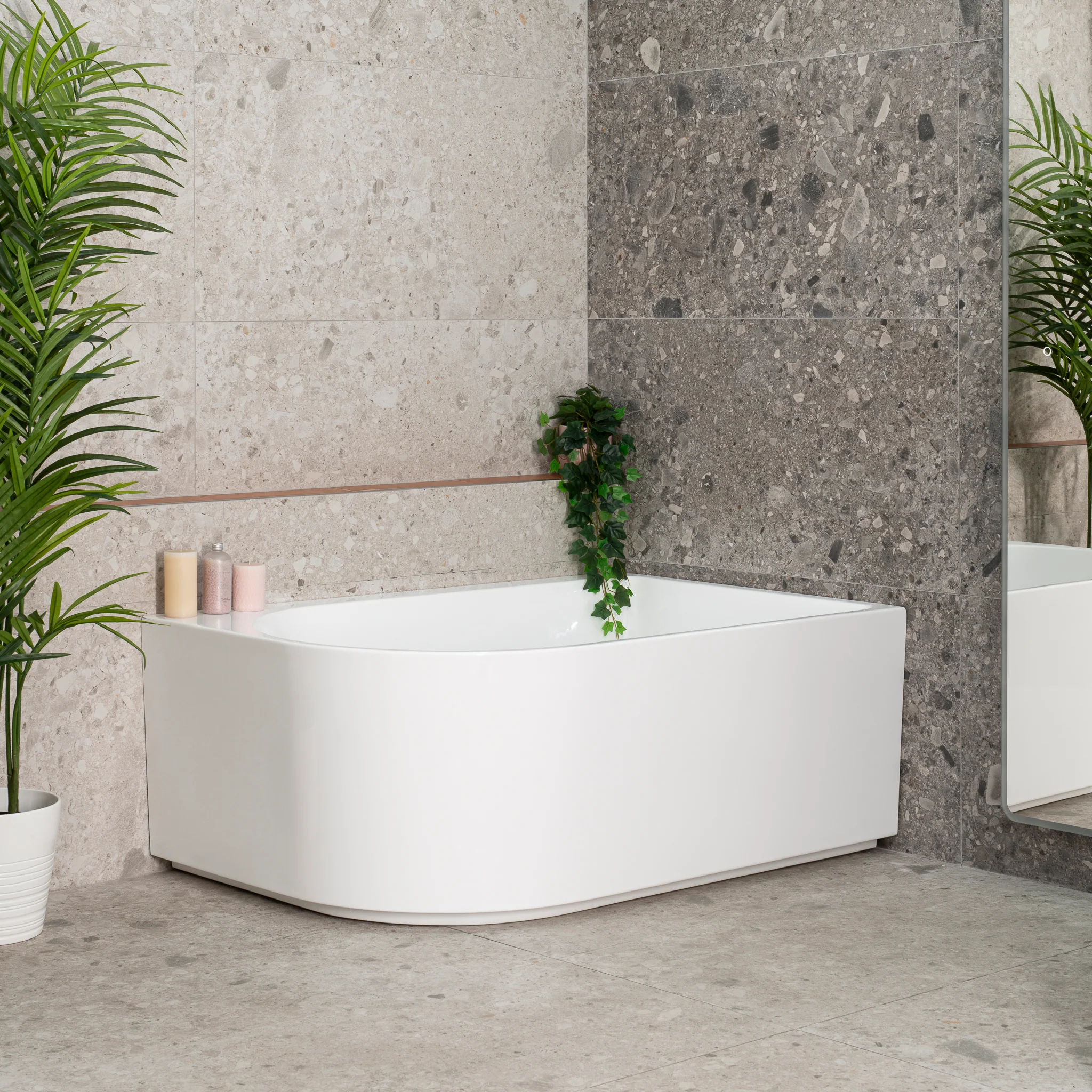 Arco Plus 1400mm Right Corner Freestanding Bath, Gloss White