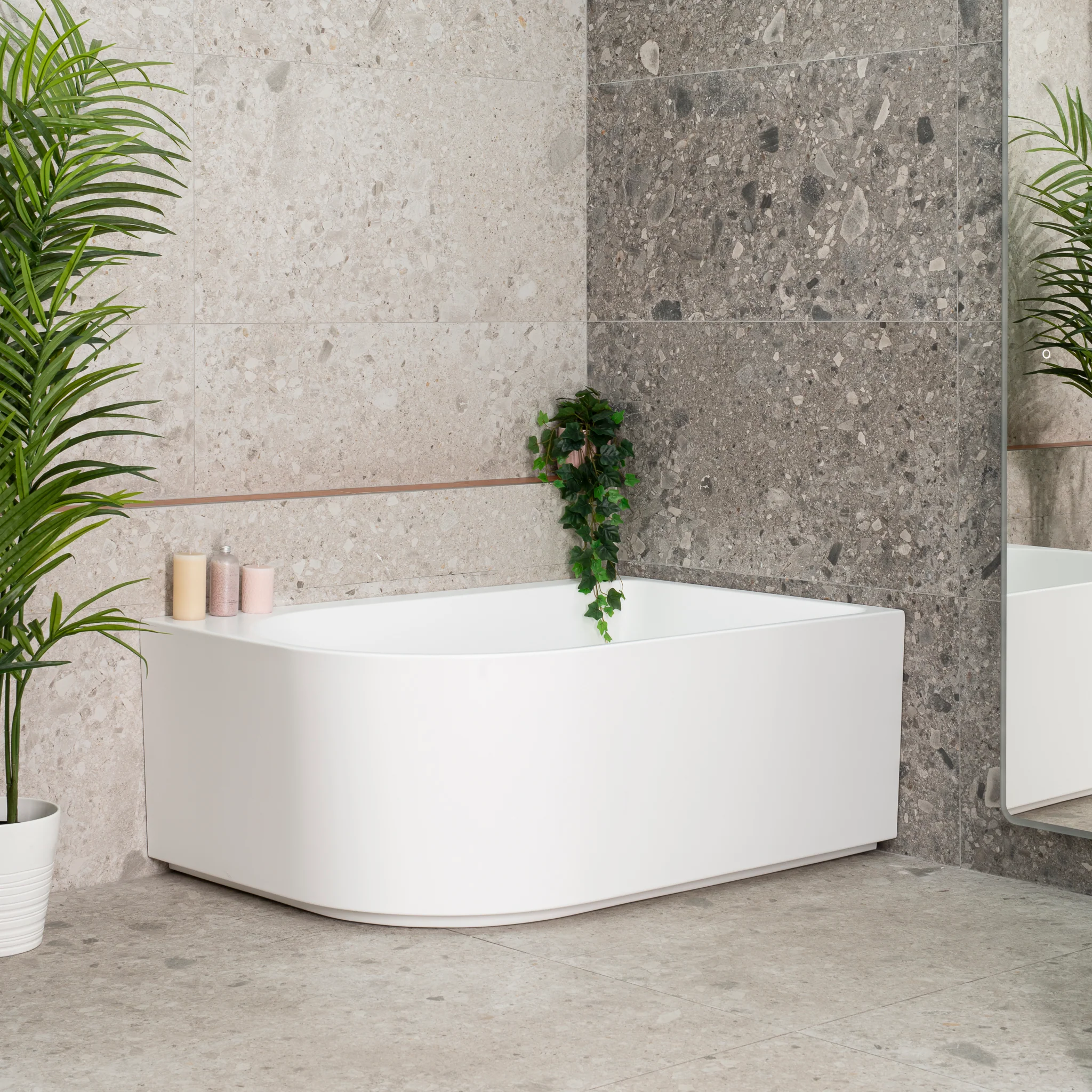 Arco Plus 1400mm Right Corner Freestanding Bath, Matte White