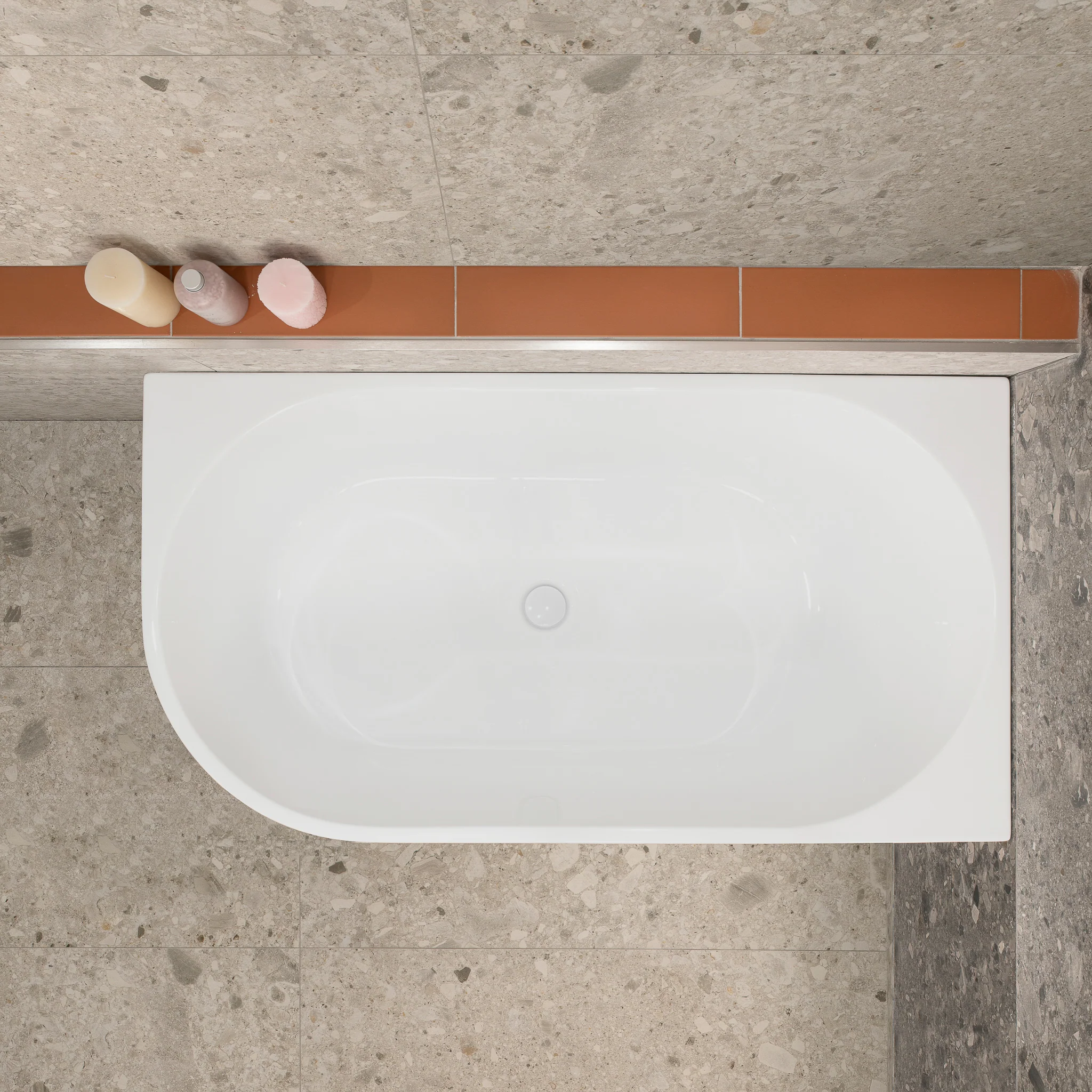 Avalon 1300mm Right Corner Freestanding Bath, Matte White - Image 4