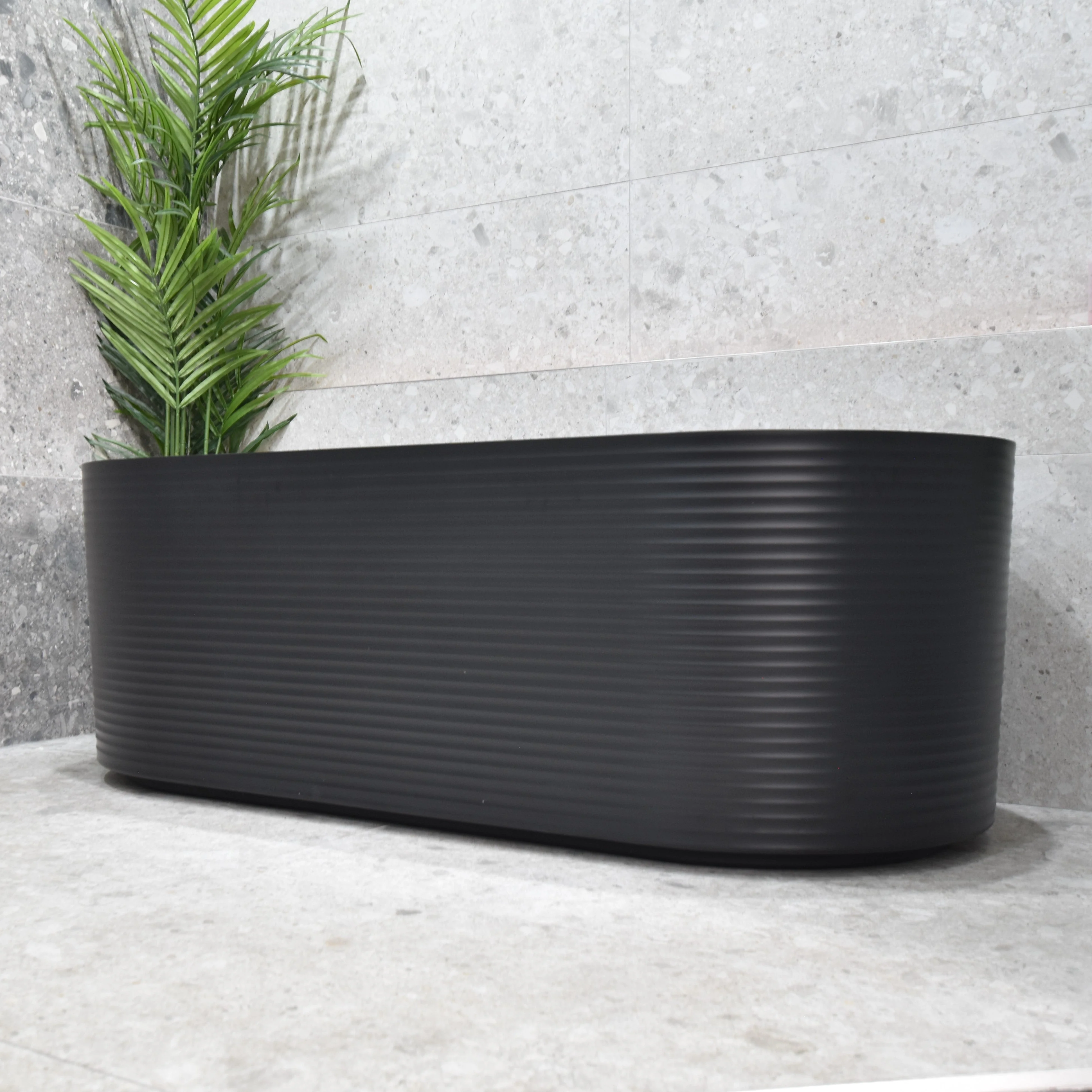 Brighton Corrugated 1500mm Ribbed Oval Freestanding Bath, Matte Black *Clearance Stock* - Image 5