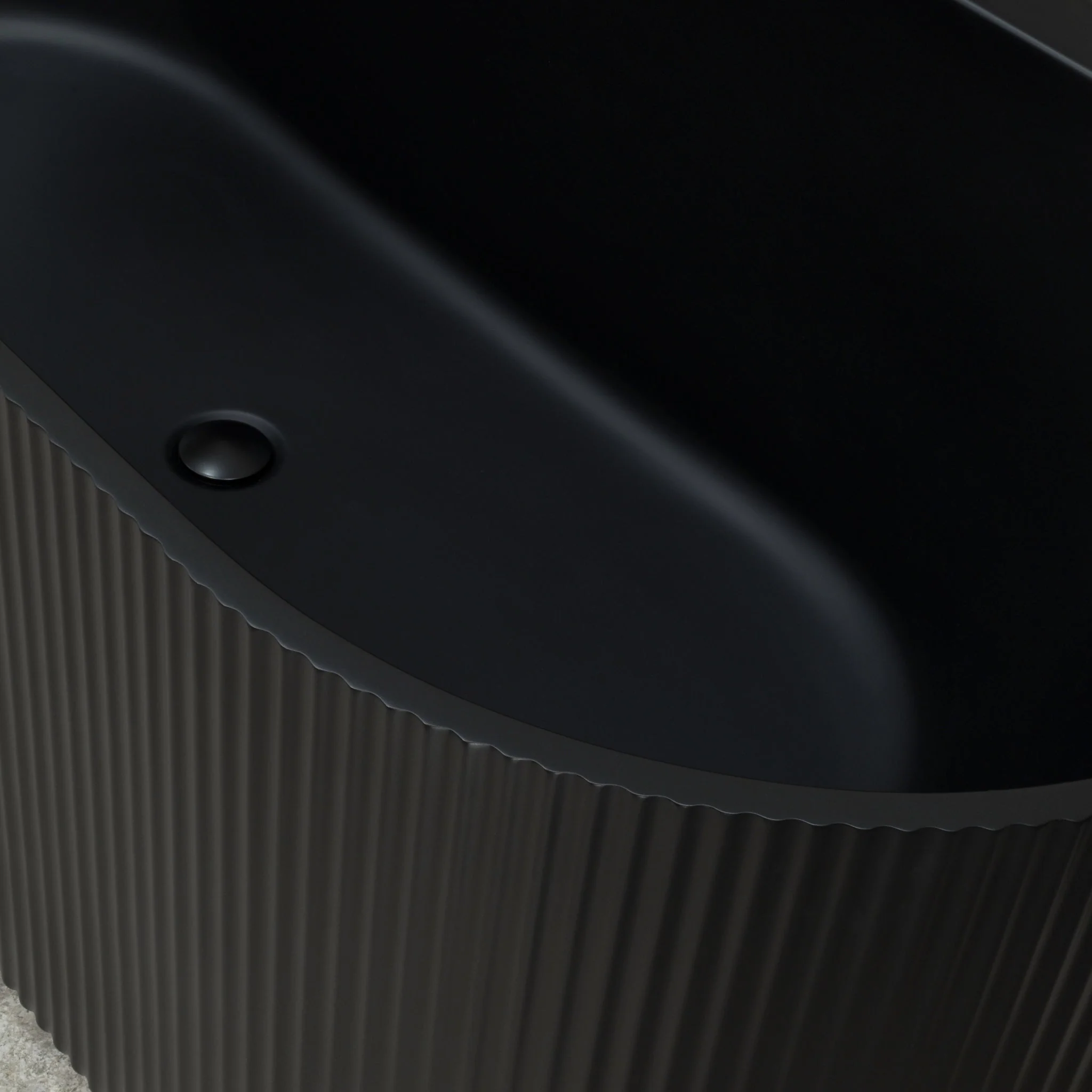 Brighton Groove 1500mm Fluted Oval Freestanding Back to Wall Bath, Matte Black - Image 3