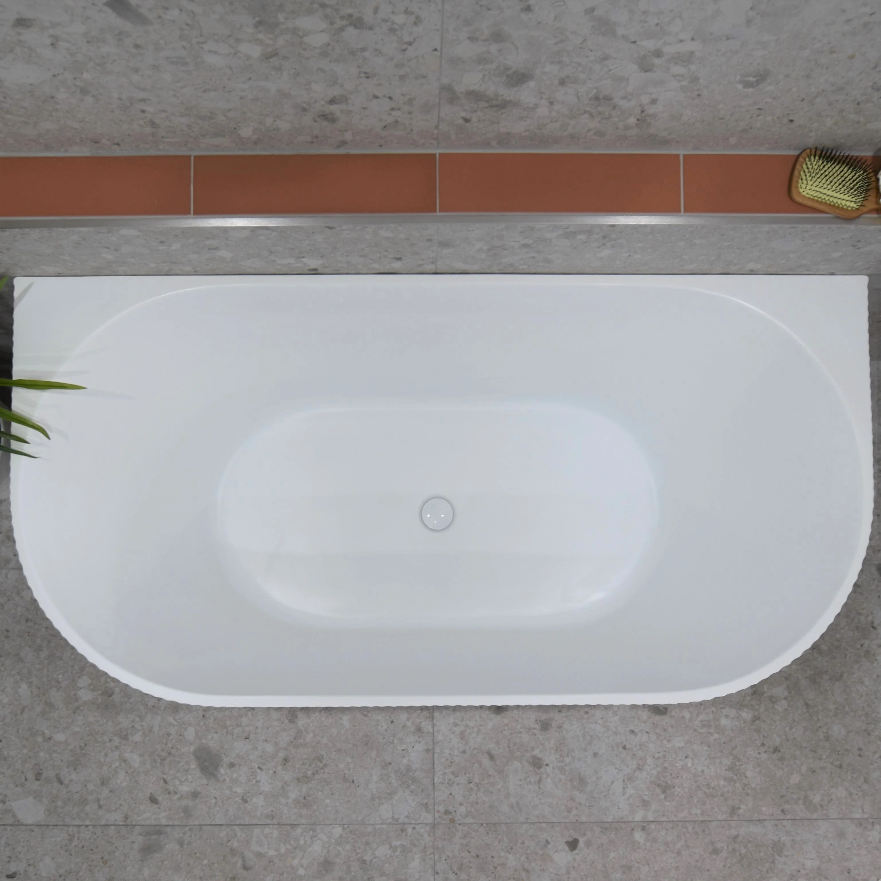 Brighton Groove 1700mm Fluted Oval Freestanding Back to Wall Bath, Gloss White | *Clearance Stock* | - Image 3