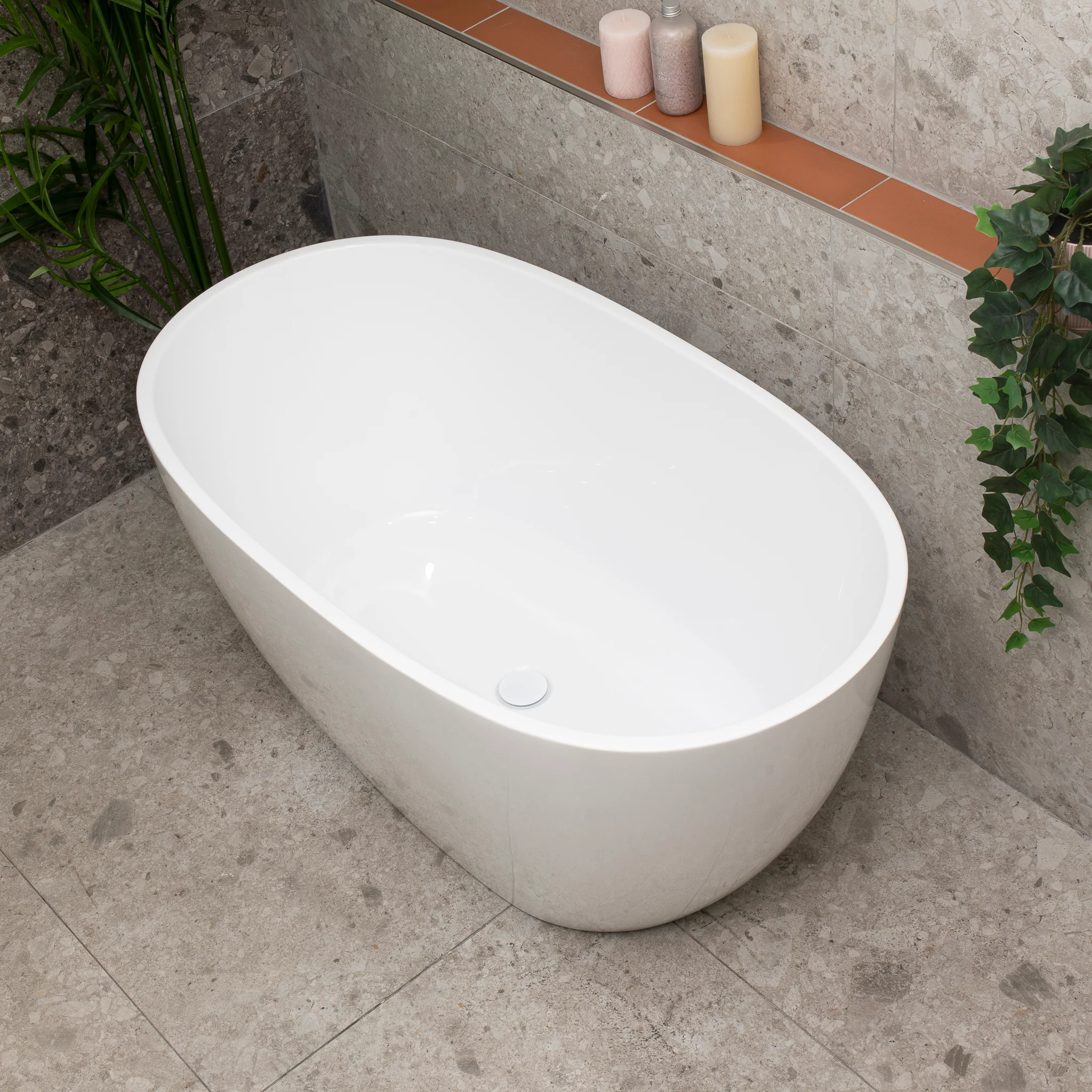 Byron Egg 1200mm Oval Freestanding Bath, Gloss White - Image 6