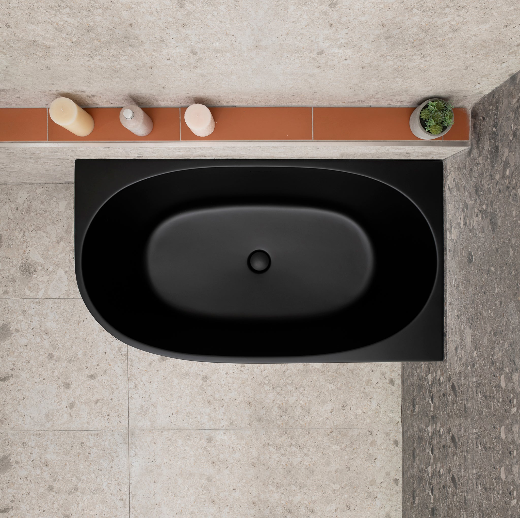 Byron Egg 1200mm Right Corner Freestanding Bath, Matte Black - Image 7