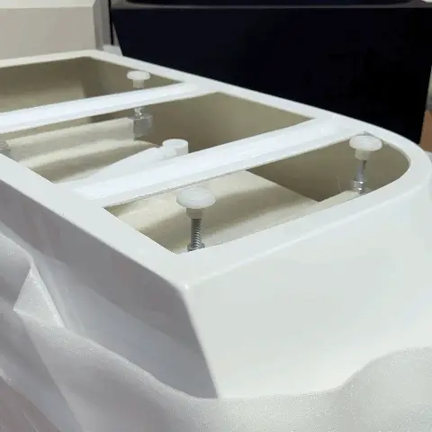 Byron Egg 1300mm Left Corner Freestanding Bath, Matte White - Image 5