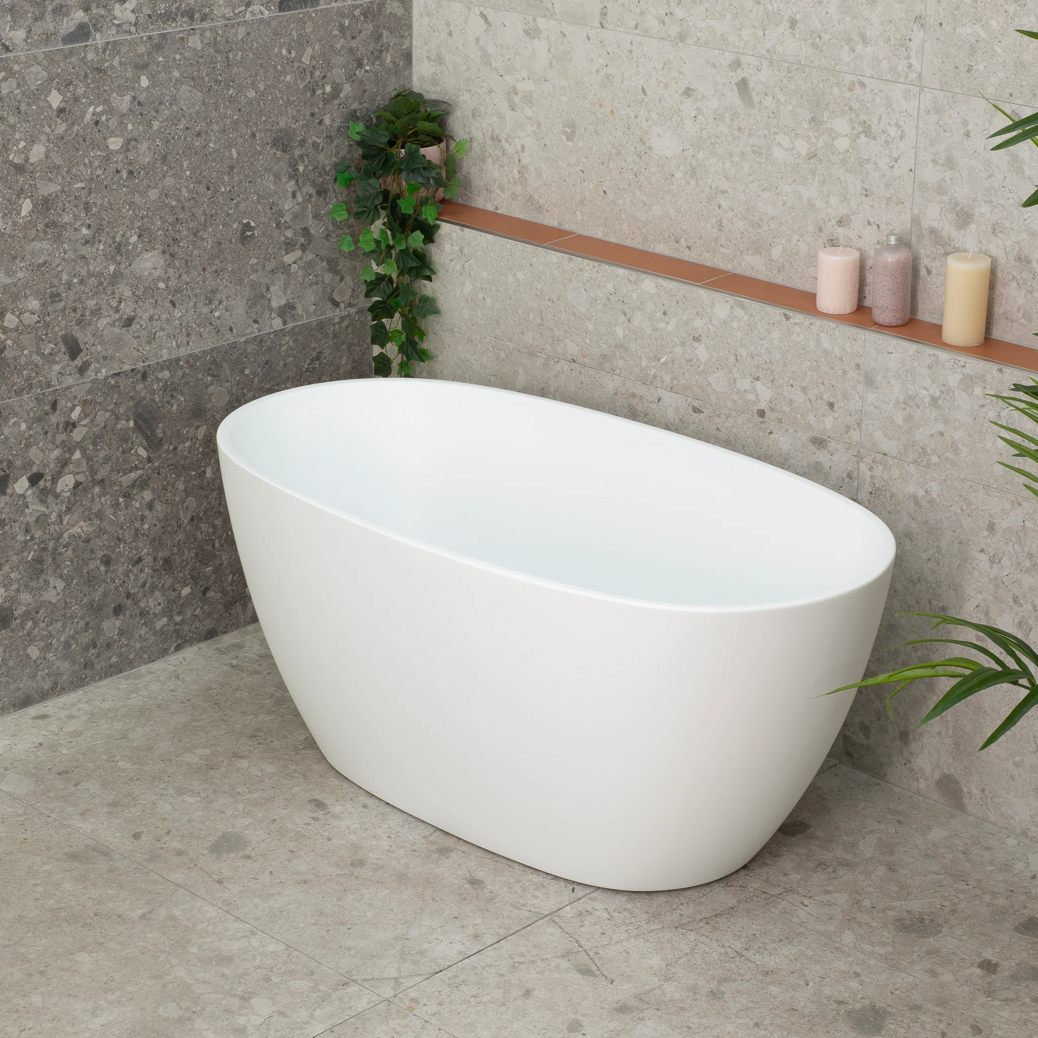 Byron Egg 1300mm Oval Freestanding Bath, Matte White - Image 4