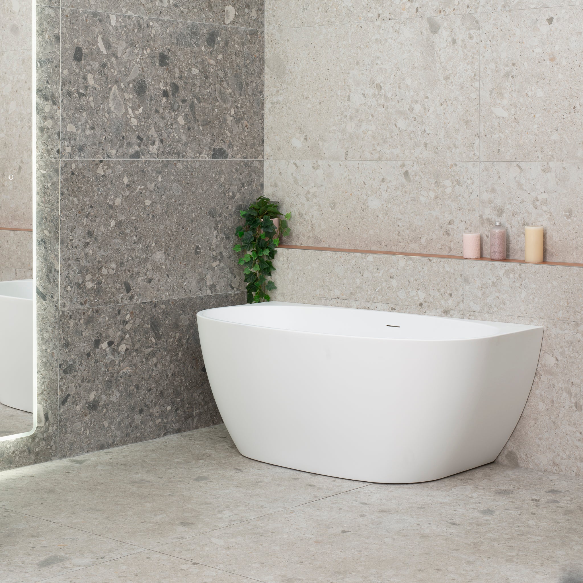 Byron Egg 1400mm Back to Wall Freestanding Bath, Matte White - Image 3
