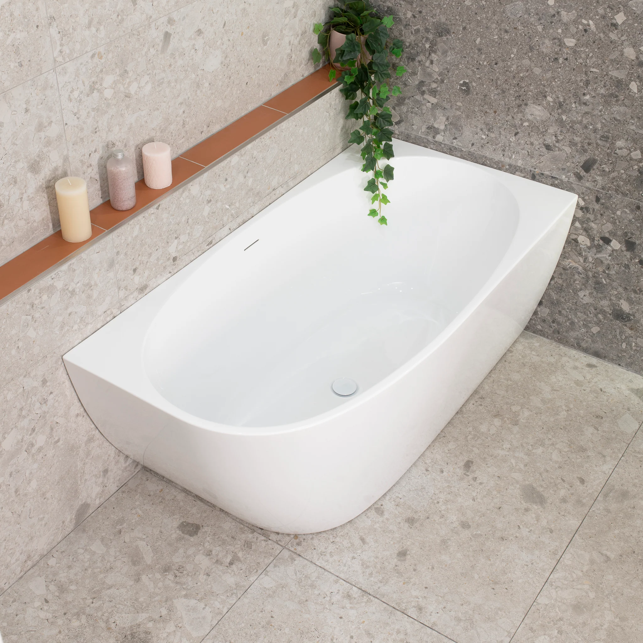 Byron Egg 1400mm Right Corner Freestanding Bath, Gloss White - Image 4