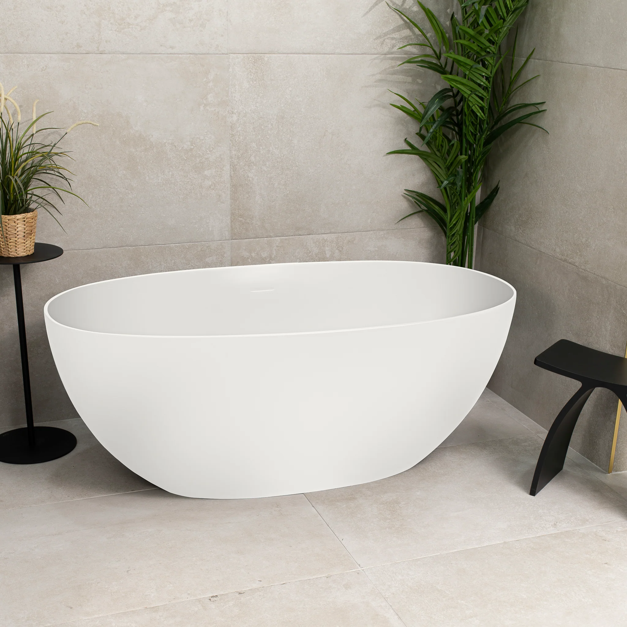 Byron Egg 1400mm Oval Artificial Stone Freestanding Bath, Gloss White - Image 3