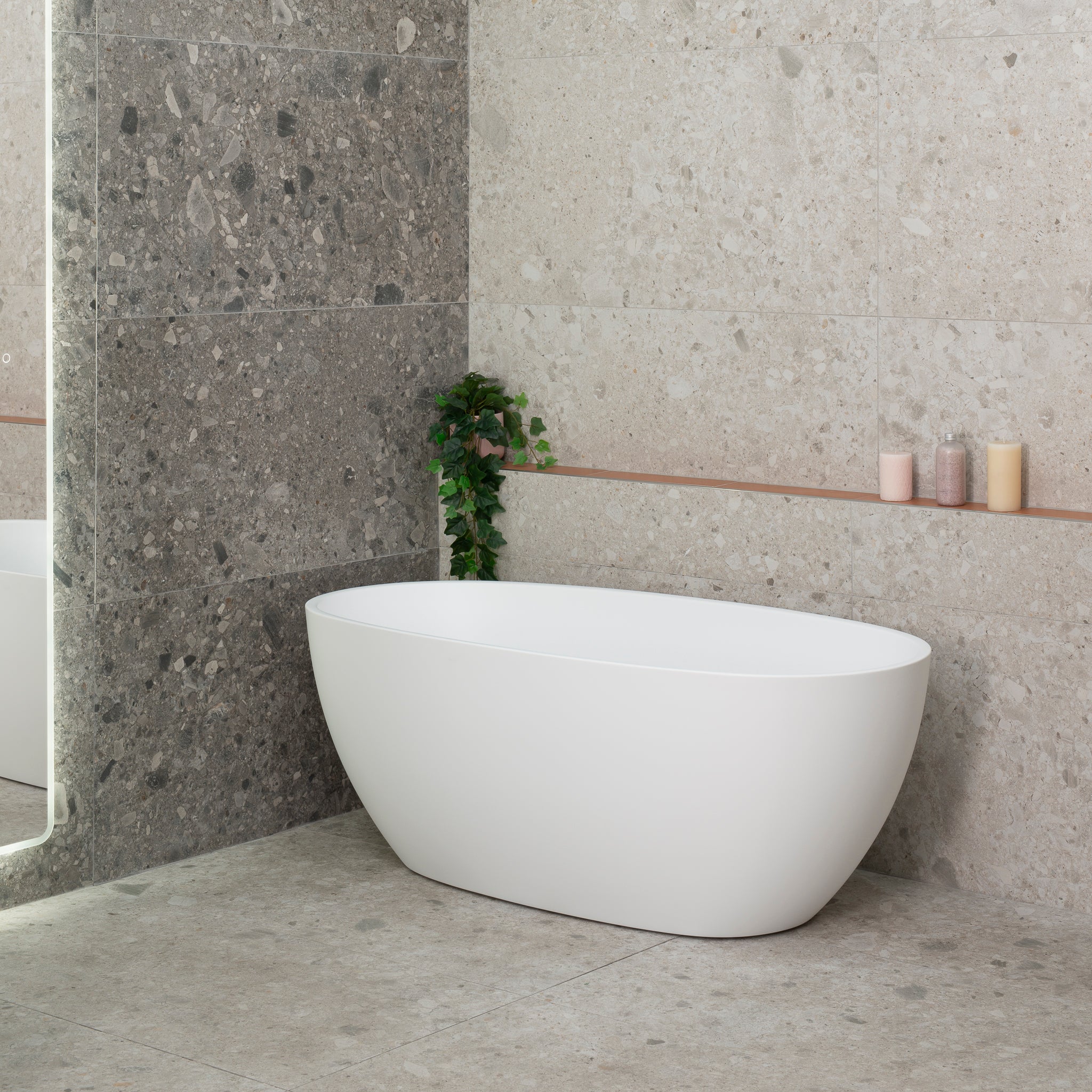 Byron Egg 1500mm Oval Freestanding Bath, Matte White - Image 2