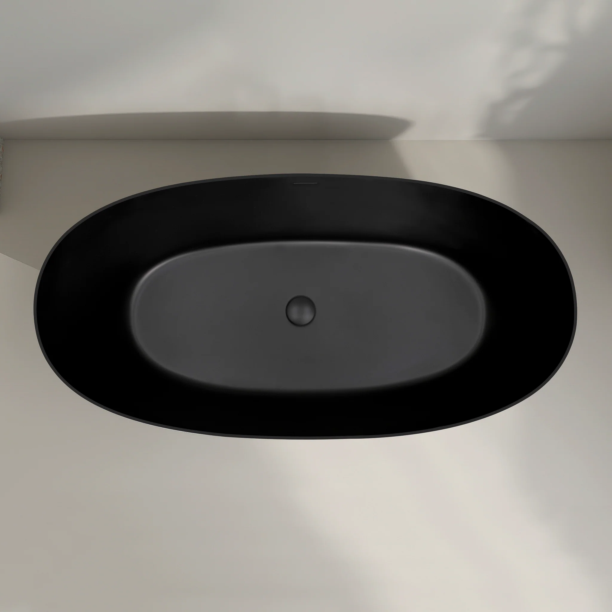 Byron Egg 1600mm Oval Artificial Stone Freestanding Bath, Matte Black - Image 3