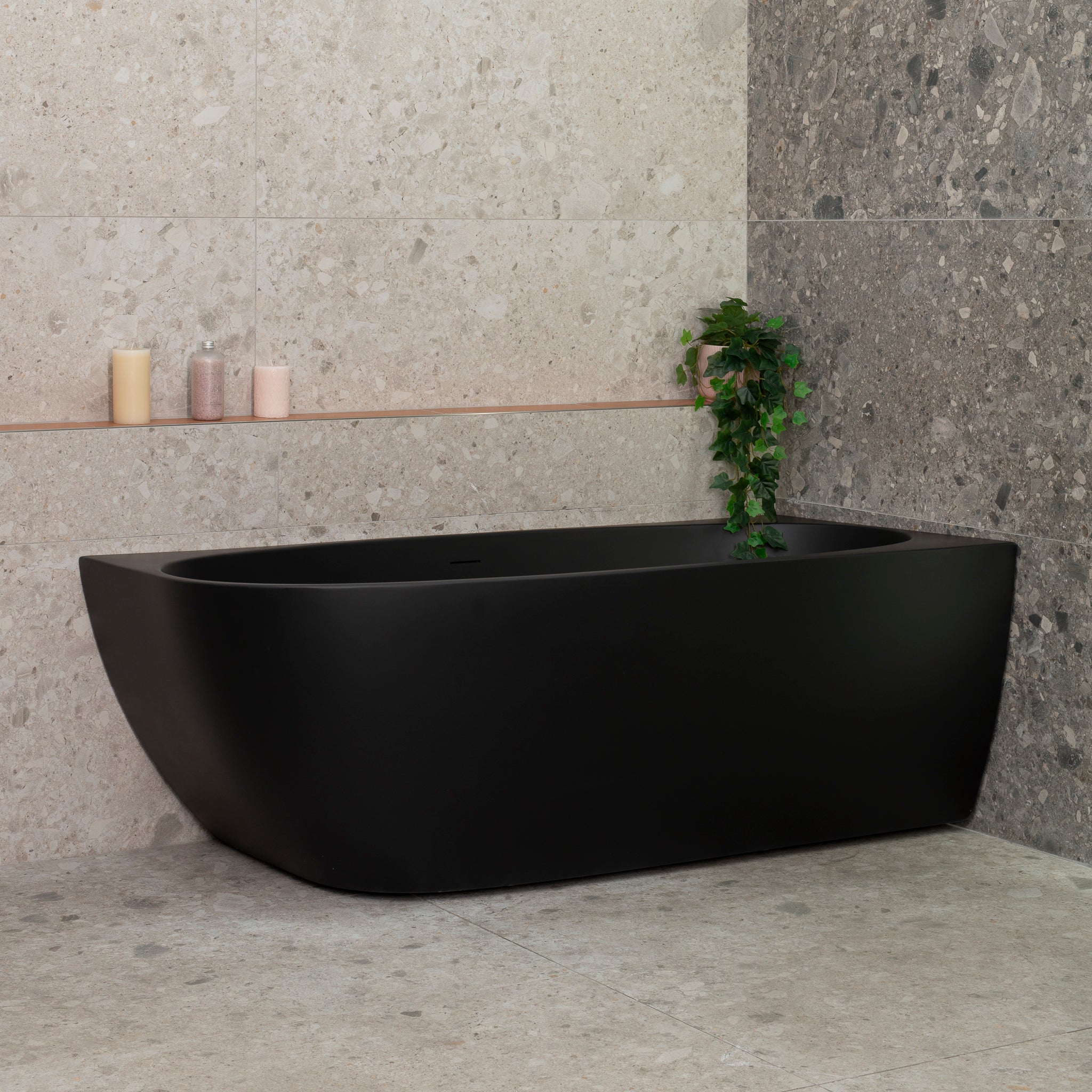 Byron Egg 1600mm Right Corner Freestanding Bath, Matte Black - Image 2