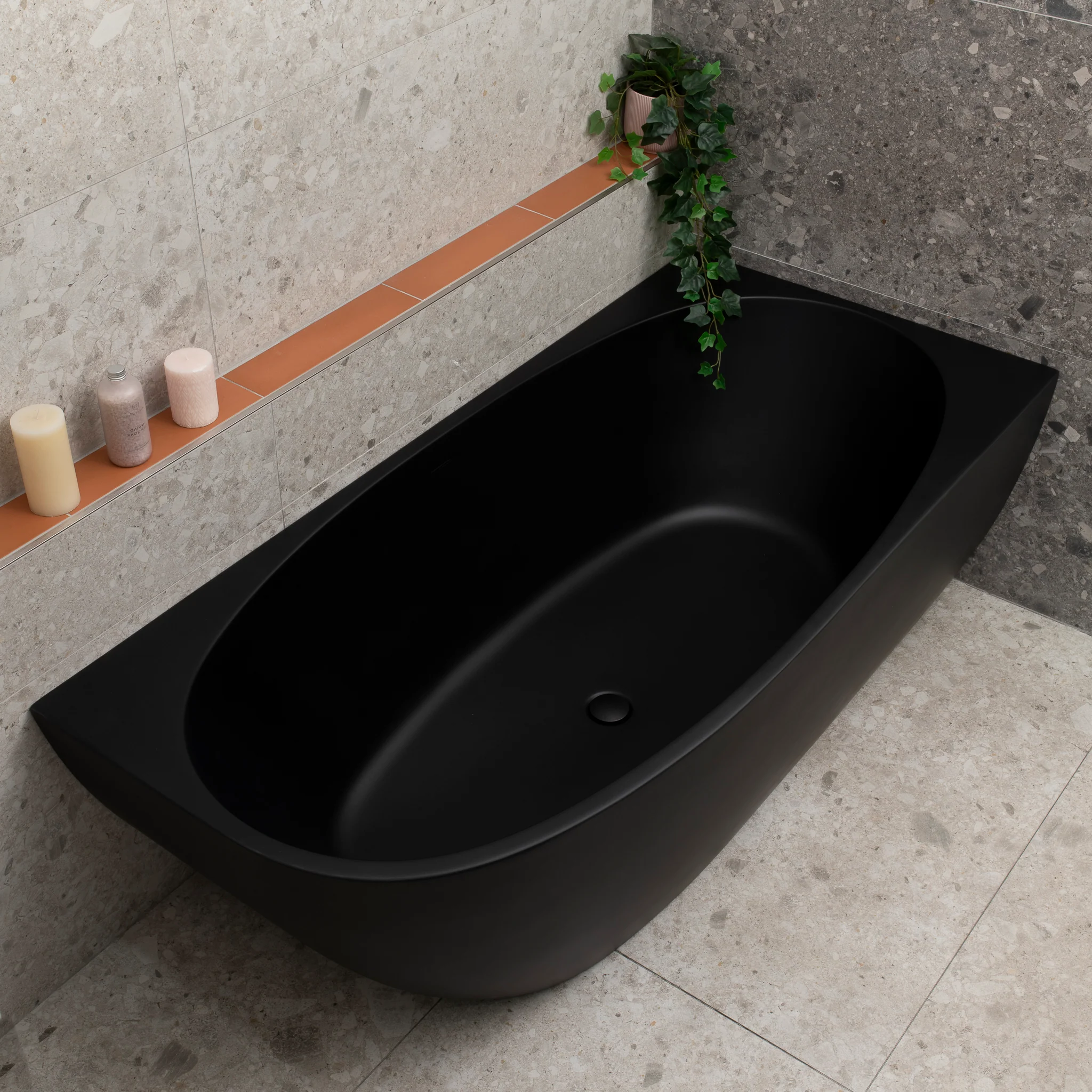 Byron Egg 1700mm Right Corner Freestanding Bath, Matte Black - Image 4
