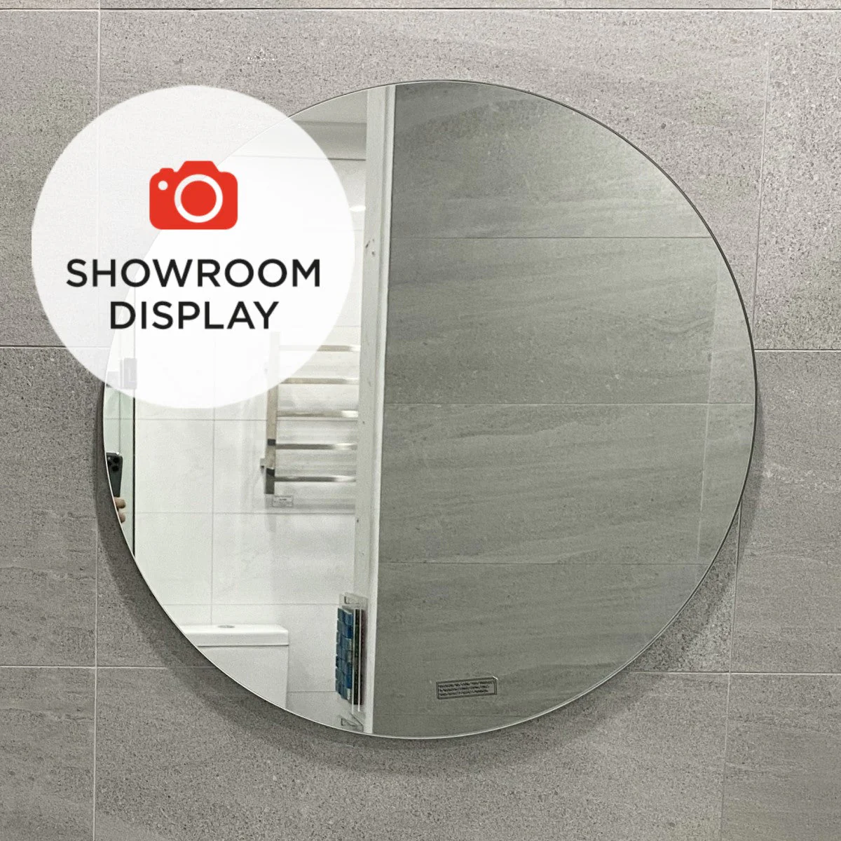 Circa Round 900mm Frameless Mirror with Polished Edge - Image 3