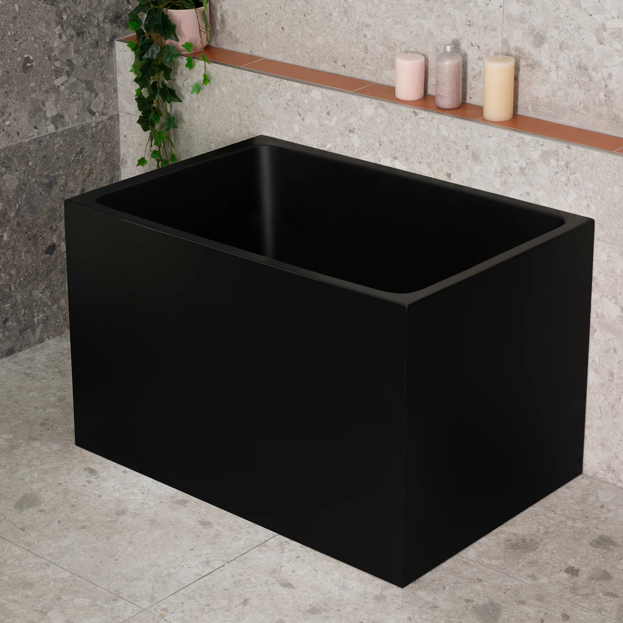 Cubix Extra Height 1000mm Japanese Soaking Bathtub, Matte Black - Image 5