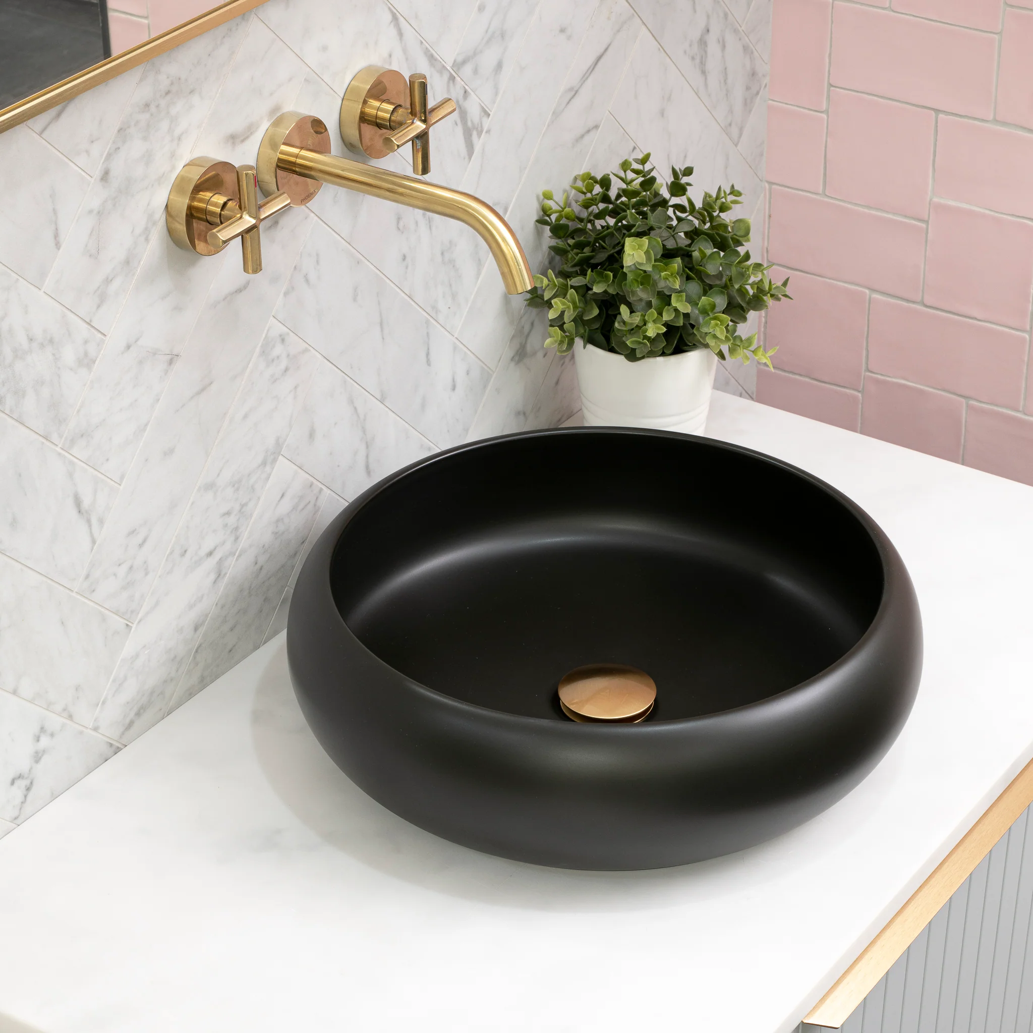 Disco Plus 415mm Above-Counter Basin, Matte Black - Image 2