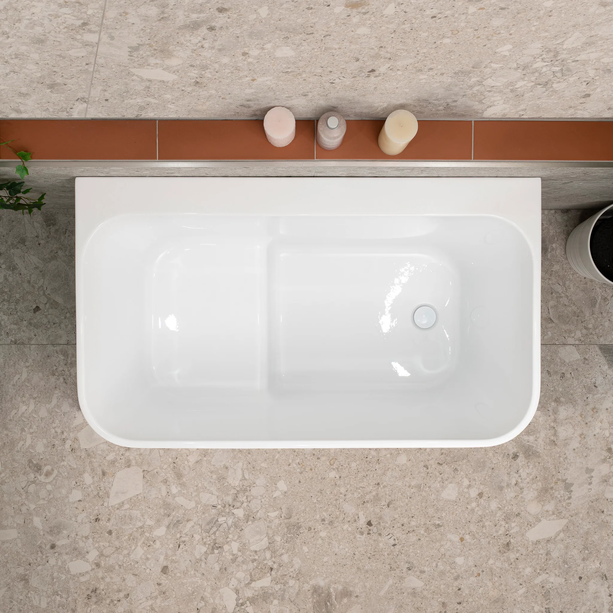 Estus 1200mm Back to Wall Japanese Soaking Bathtub with Seat, Matte White - Image 5