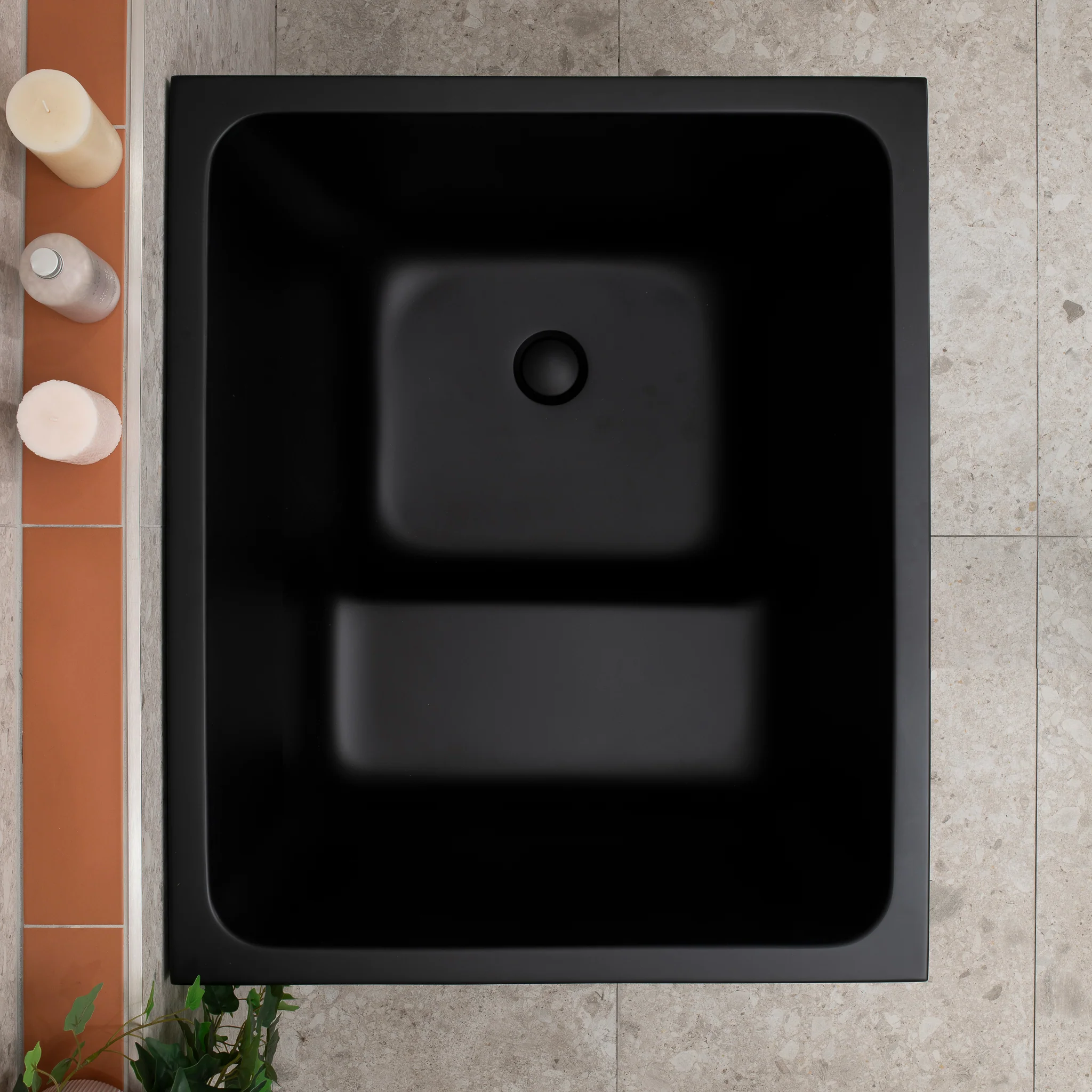 Hicube Multifit 900mm Japanese Soaking Freestanding Bath with Seat, Matte Black - Image 7