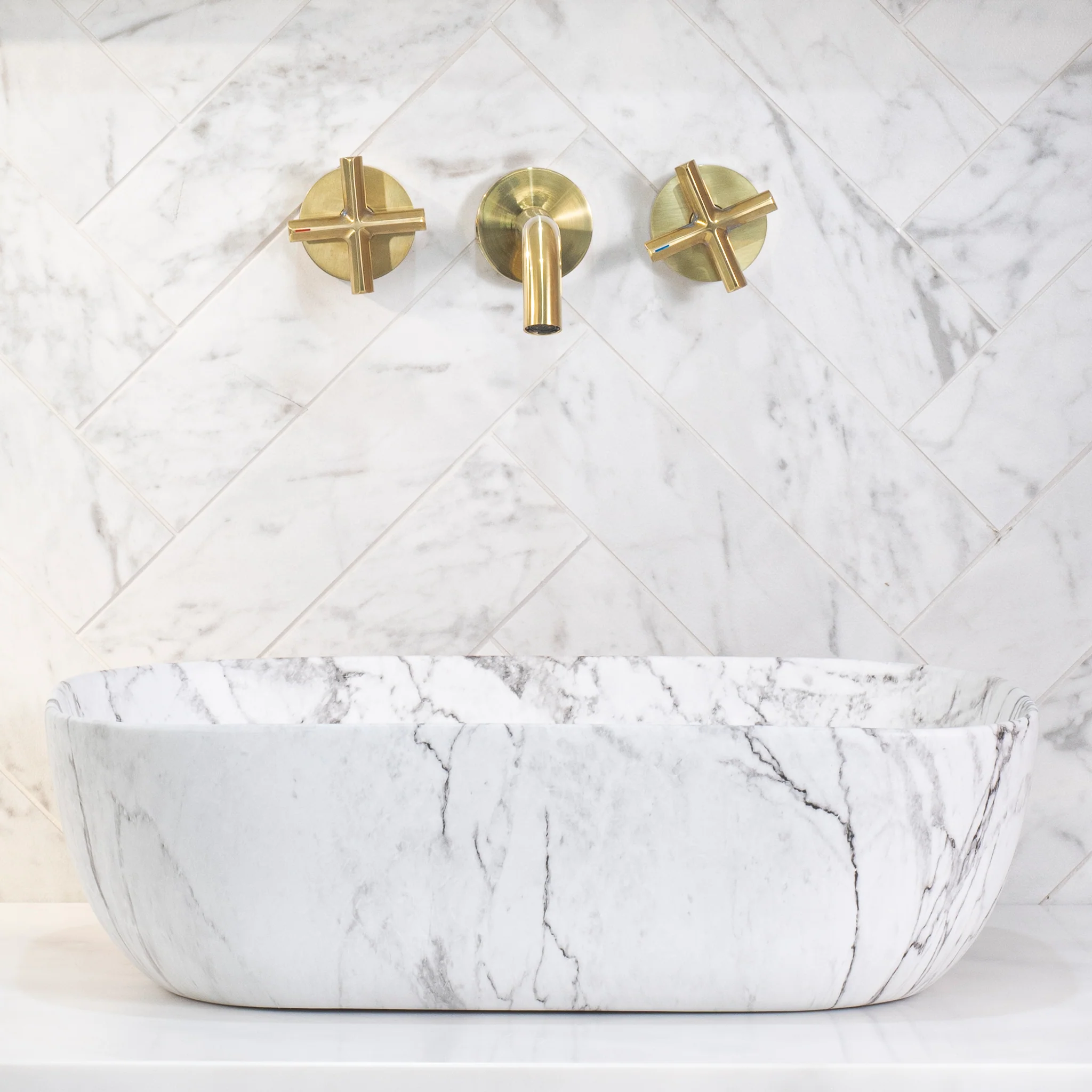 Julio 455mm x 325mm Above-Counter Basin, Matte Carrara - Image 3