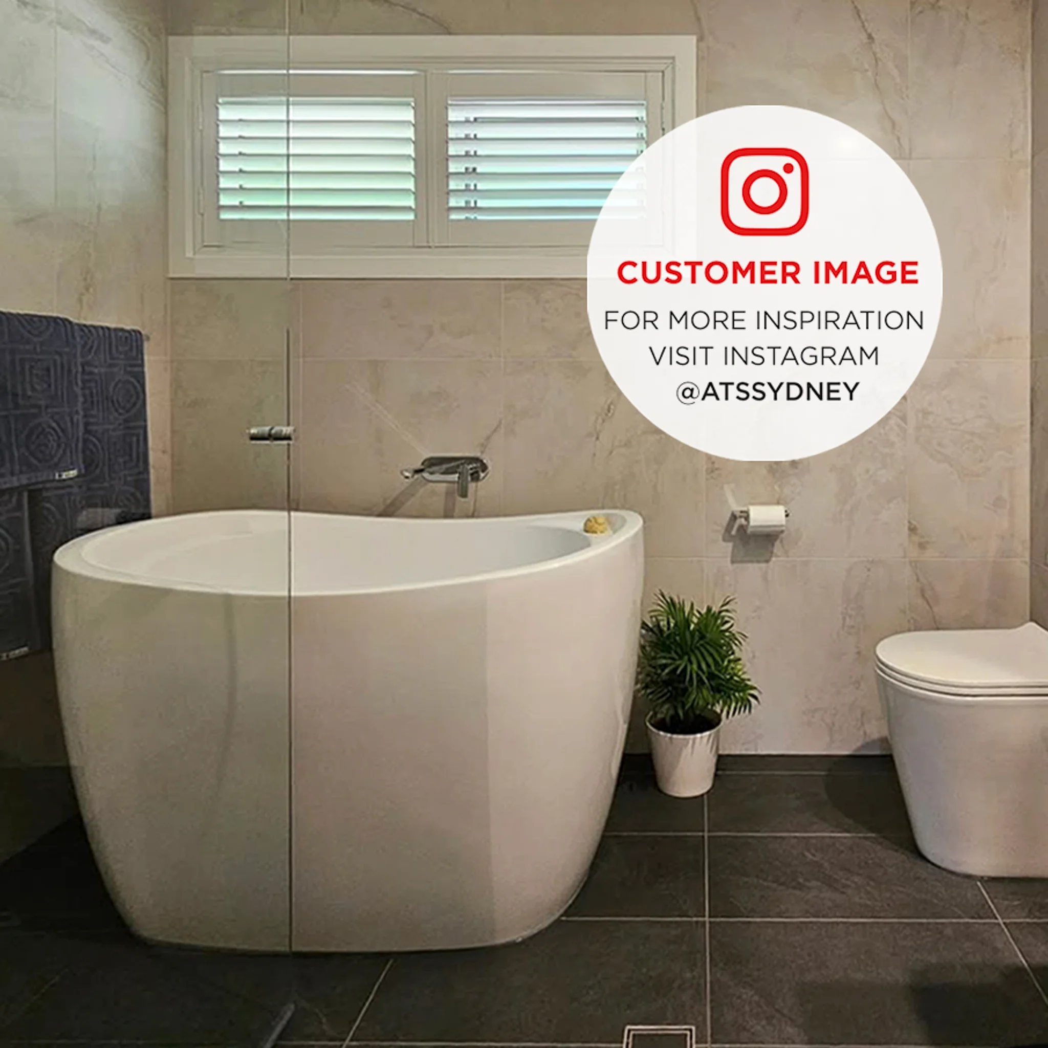 Ofuro 1200mm Extra Height Japanese Soaking Freestanding Bath with Seat, Gloss White - Image 10