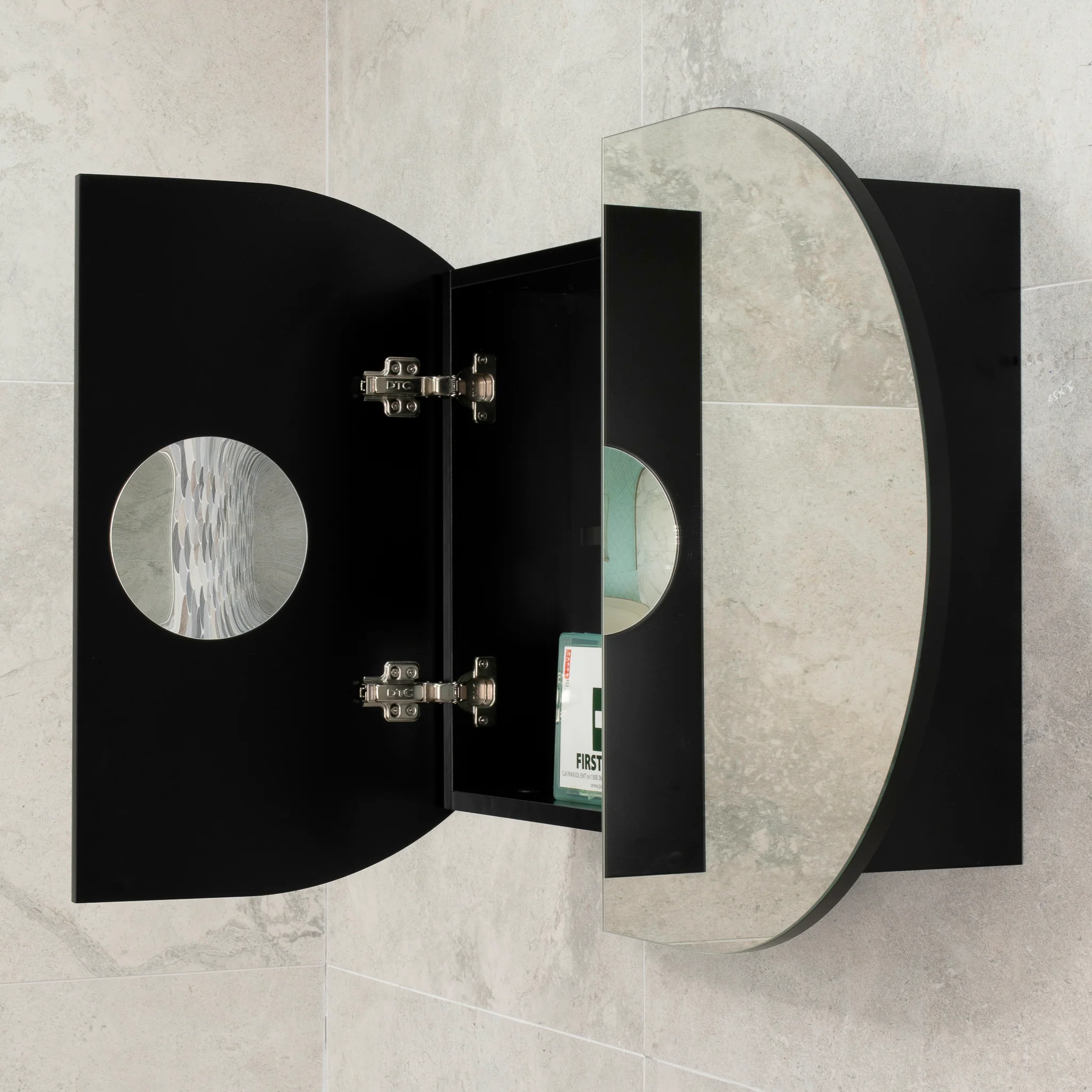 Pill Oval 900mm x 600mm Mirrored Shaving Cabinet, Matte Black - Image 6