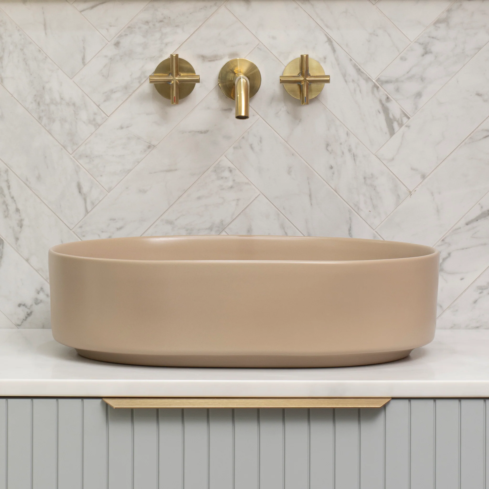 Pill Step 500mm x 370mm Above-Counter Basin, Matte Cappuccino - Image 3