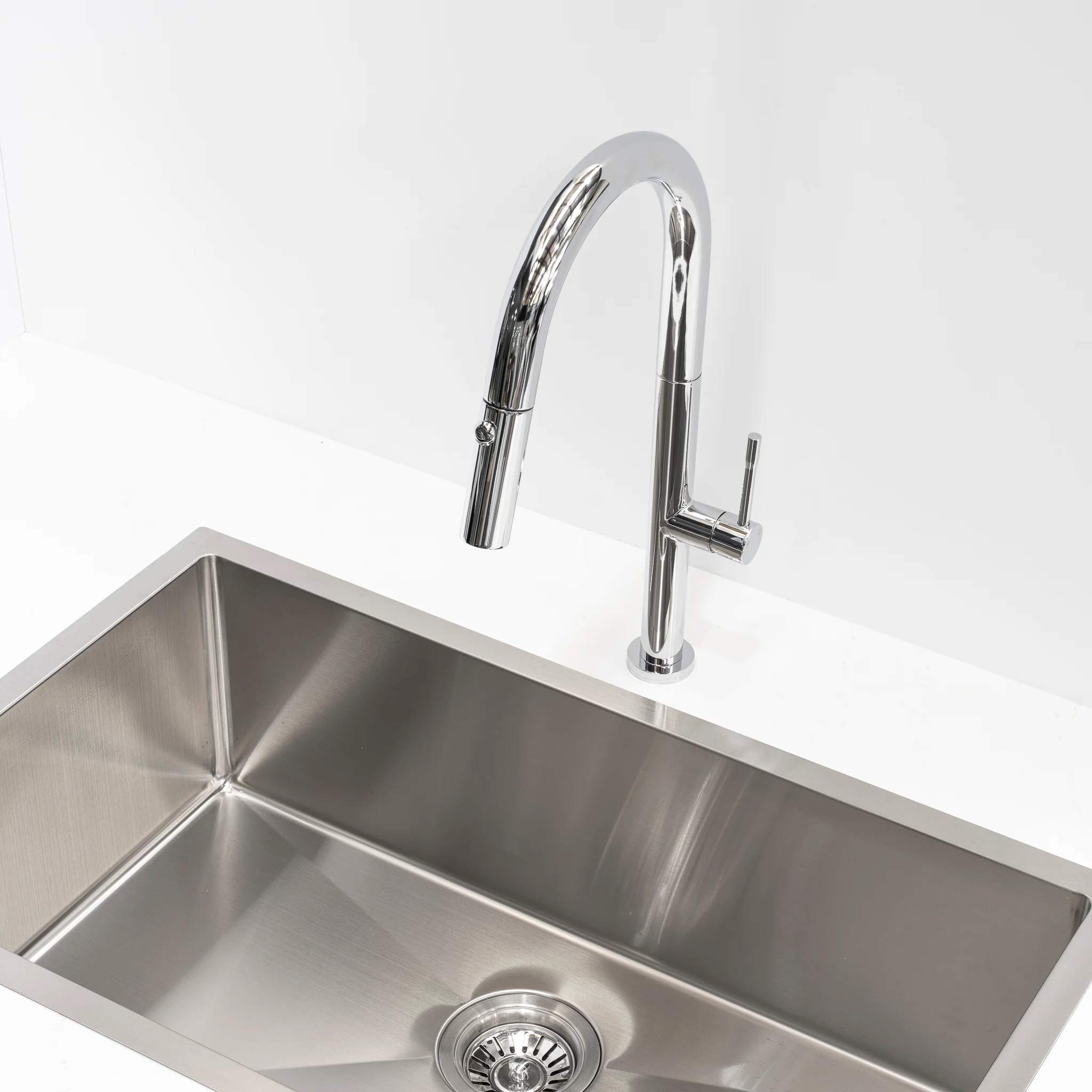Profile Elegant Gooseneck Kitchen Sink Mixer with Pull-Out, Polished Chrome - Image 2