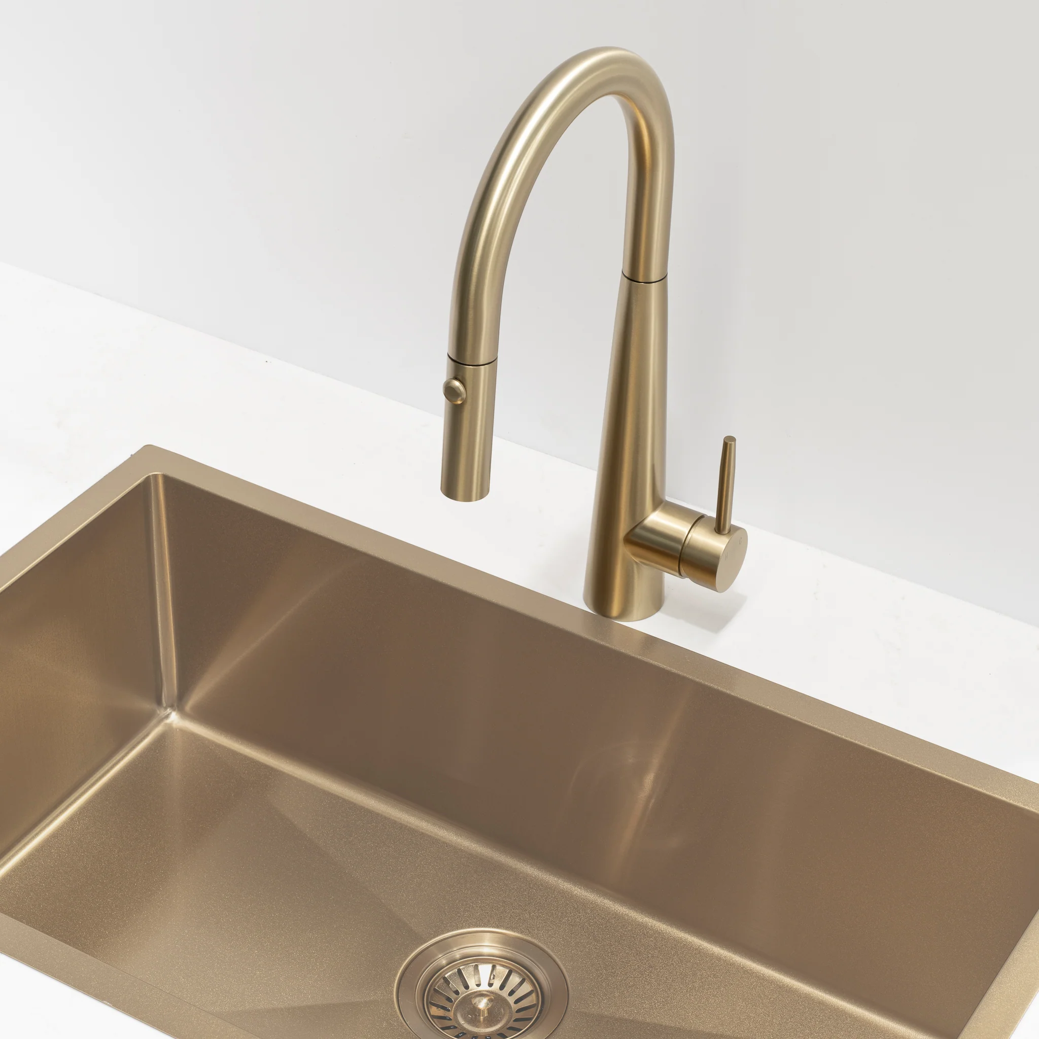 Profile Rise Gooseneck Kitchen Sink Mixer with Pull-Out, PVD Brushed Brass Gold - Image 2