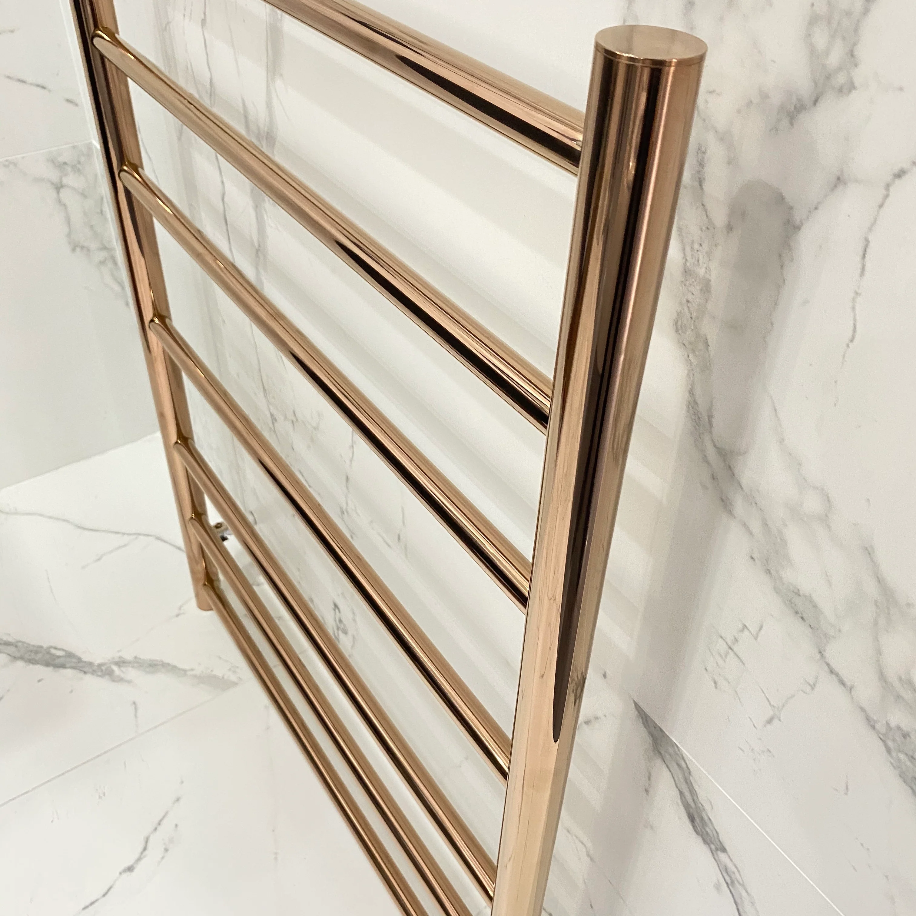 Profile Straight Round Ladder 600mm x 800mm x 122mm 7 Bar Heated Towel Rail | Polished Rose Gold | - Image 3
