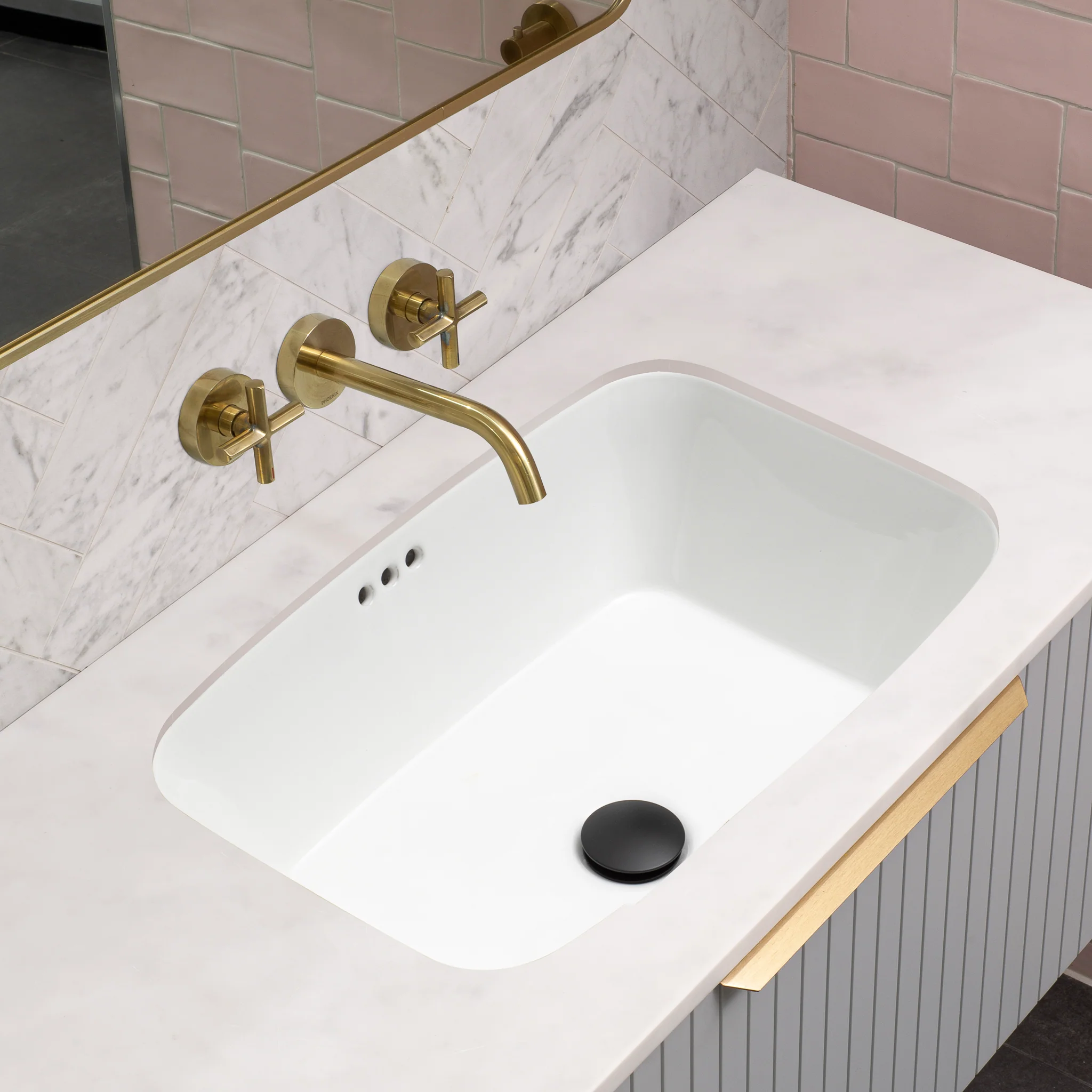 Riri Oblong 570mm x 395mm Under-Counter Basin with Overflow, Gloss White - Image 3