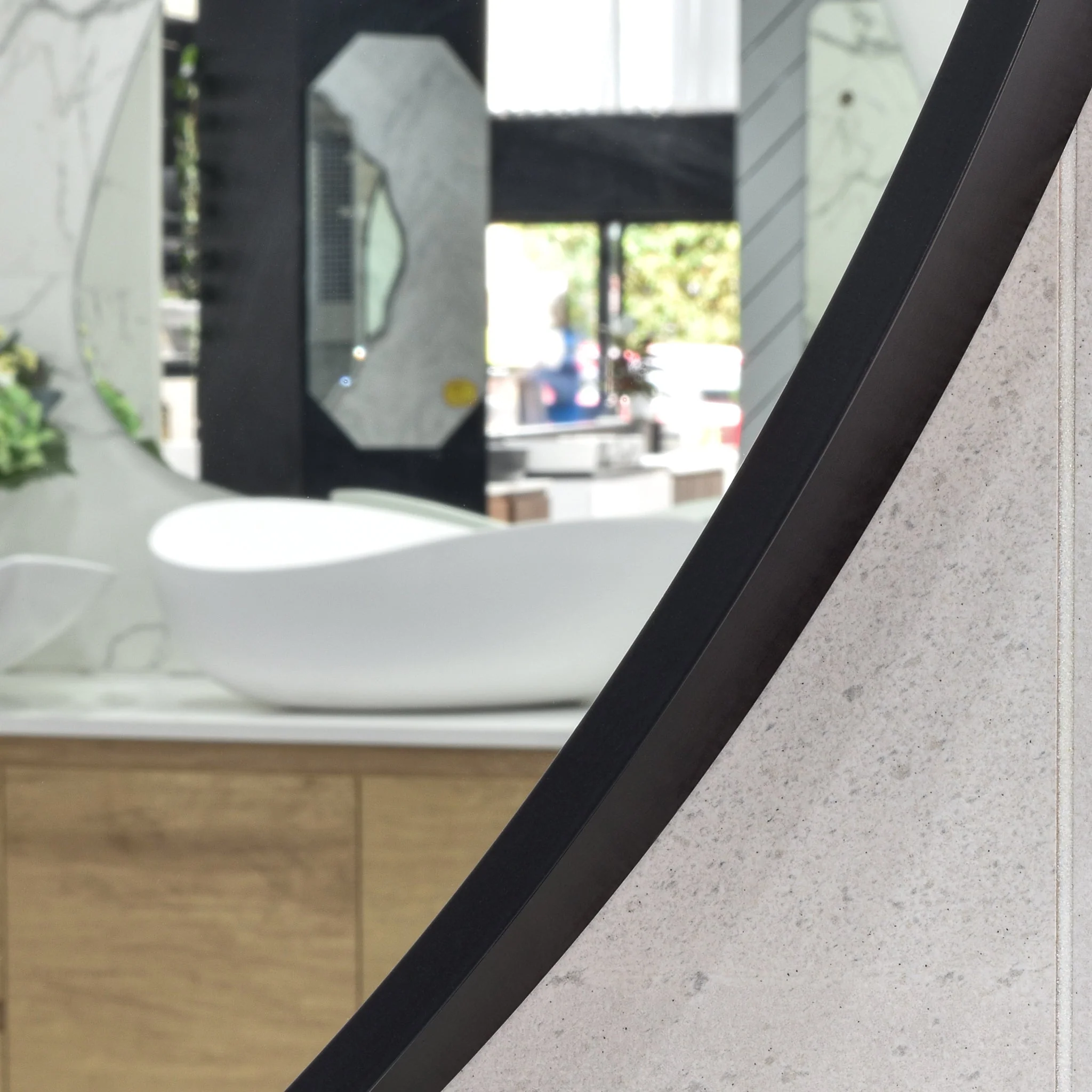 Round 1000mm Mirror with Black Frame *Clearance Stock* - Image 5