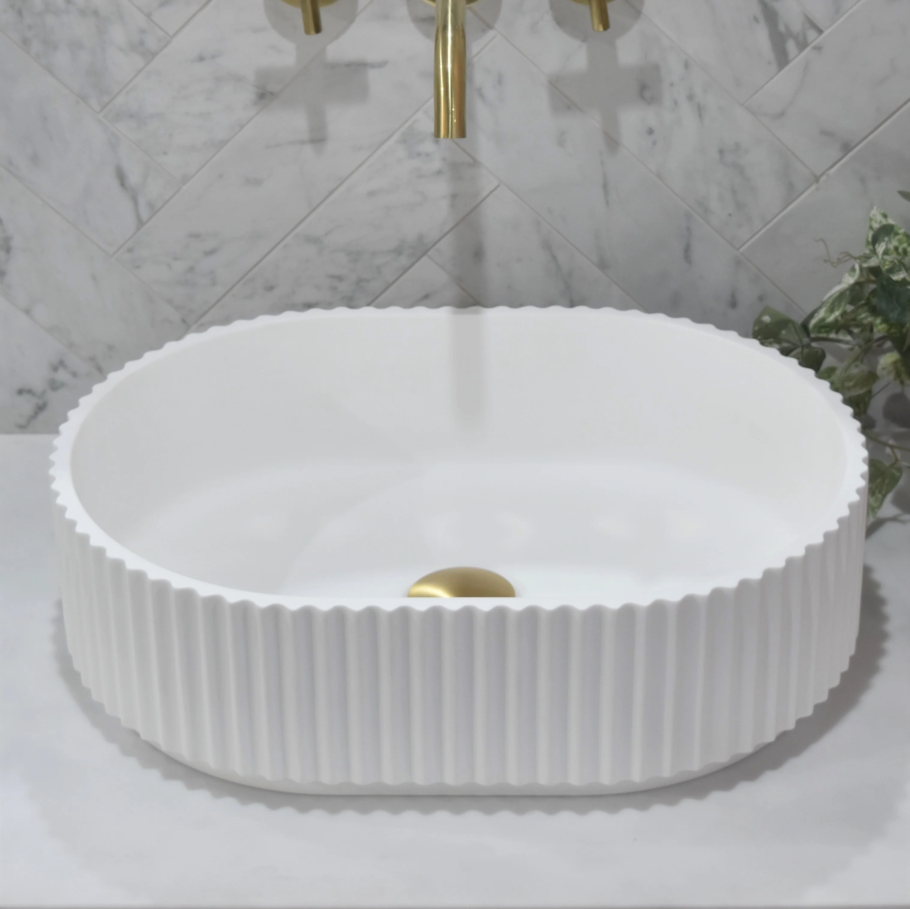 Stadio Groove 480mm Fluted Oval Artificial Stone Above-Counter Basin, Matte White - Image 3