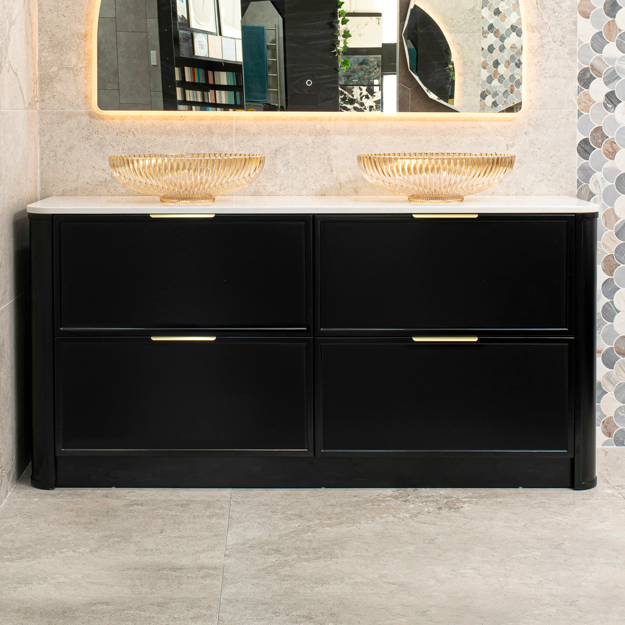 Tura Shaker 1800mm Curved Floorstanding Vanity Cabinet, Matte Black - Image 4