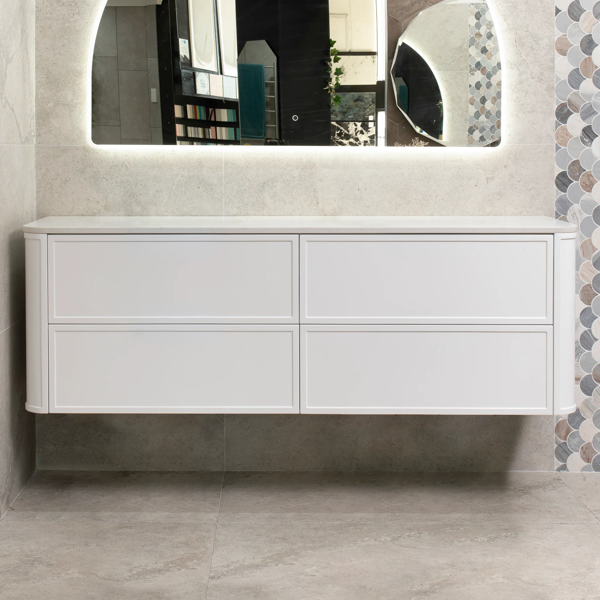 Tura Shaker 1800mm Curved Wall Hung Vanity Cabinet, Matte White - Image 3