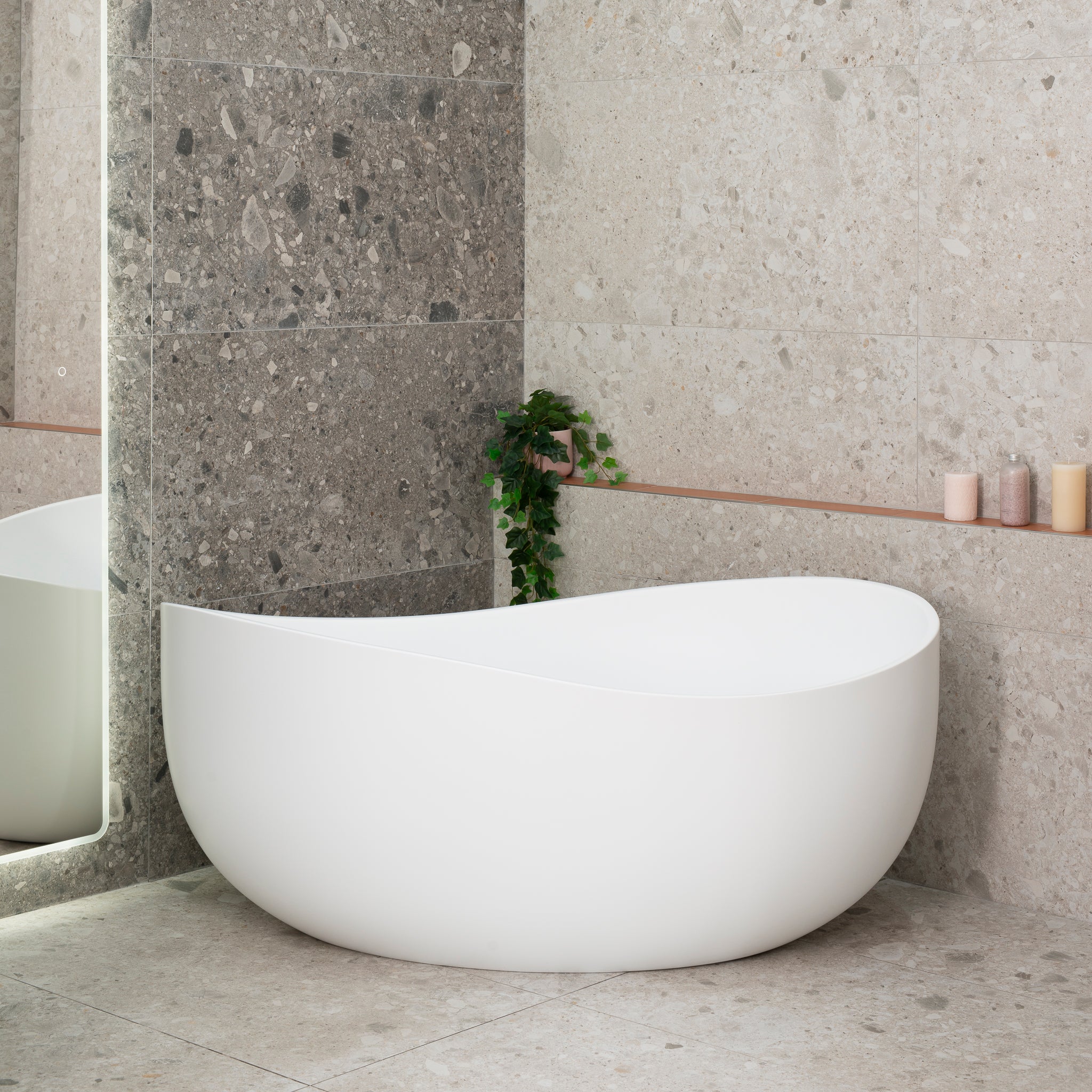 Wave Oval 1600mm Wide Freestanding Bath, Matte White - Image 2